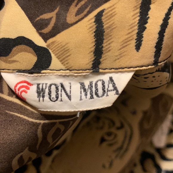Vintage Won Moa Animal Print Top - Picture 9 of 9